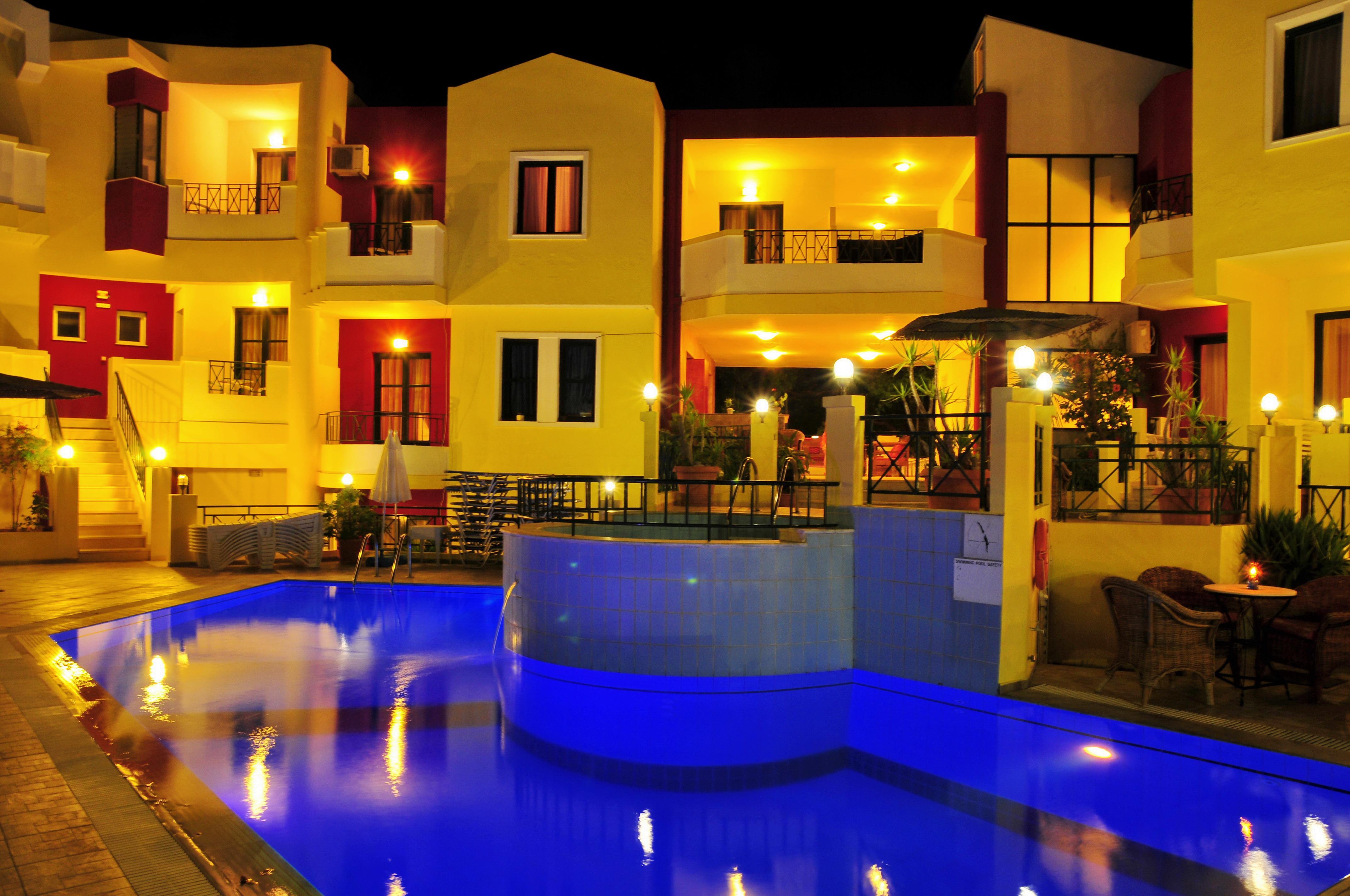 Ariadni Palace Apartments Hersonissos  Exterior photo
