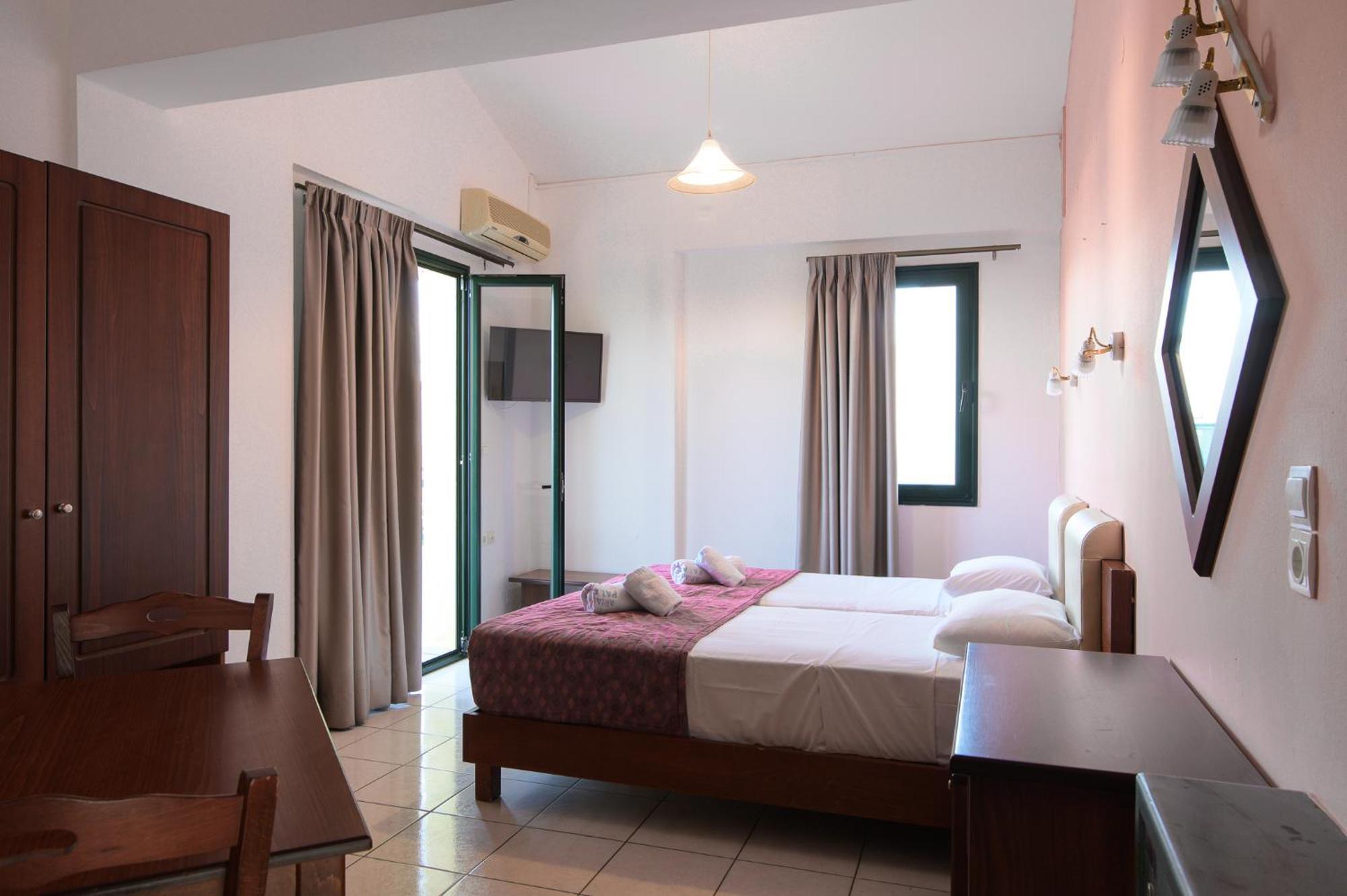Ariadni Palace Apartments Hersonissos  Exterior photo